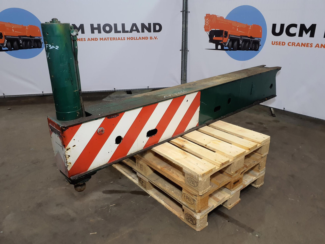 FAUN ATF 30-2 outrigger beam front complete - Fjæring for Mobilkran: bilde 2 FAUN ATF 30-2 outrigger beam front complete - Fjæring for Mobilkran: bilde 2