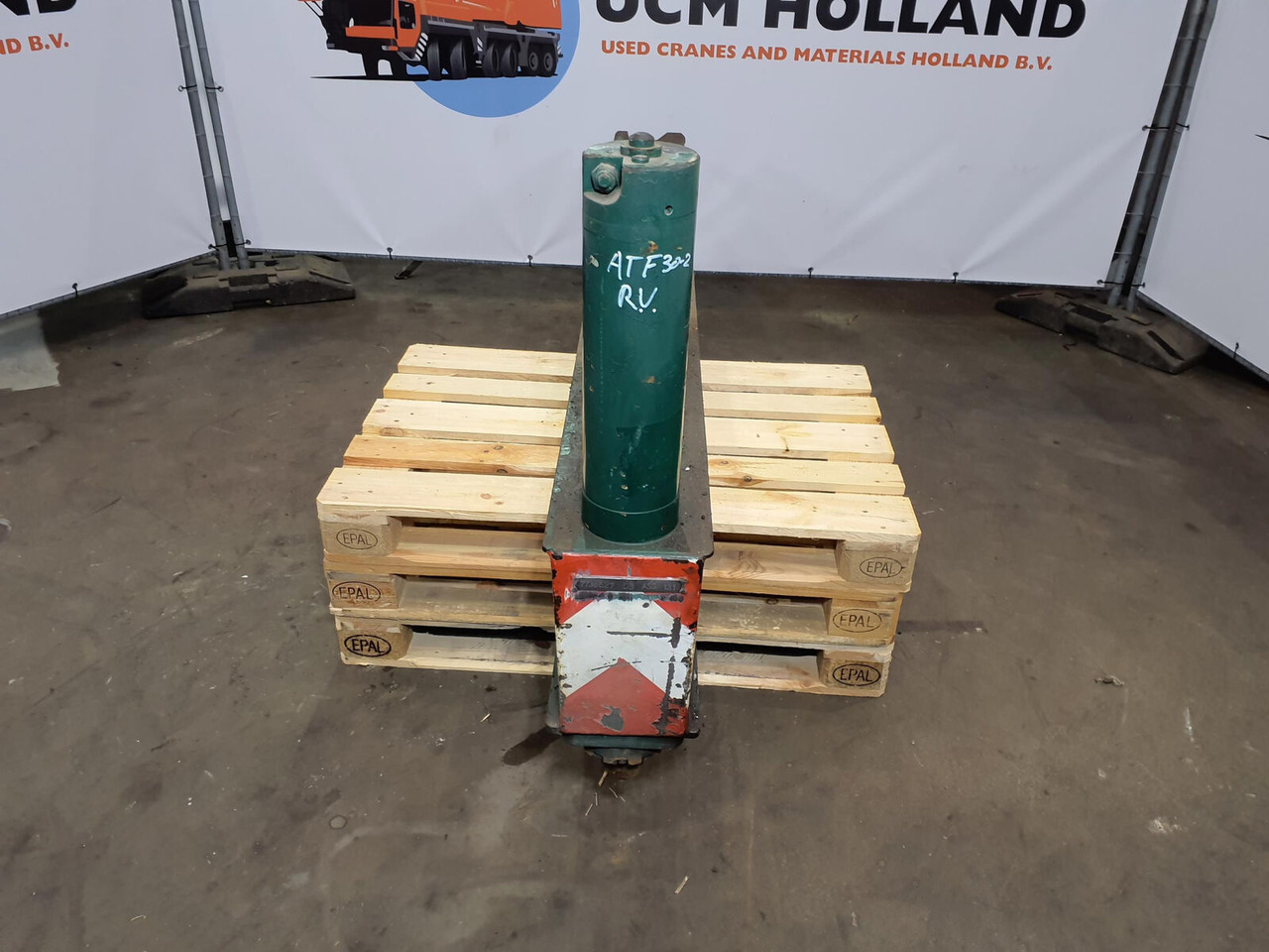 FAUN ATF 30-2 outrigger beam front complete - Fjæring for Mobilkran: bilde 5 FAUN ATF 30-2 outrigger beam front complete - Fjæring for Mobilkran: bilde 5