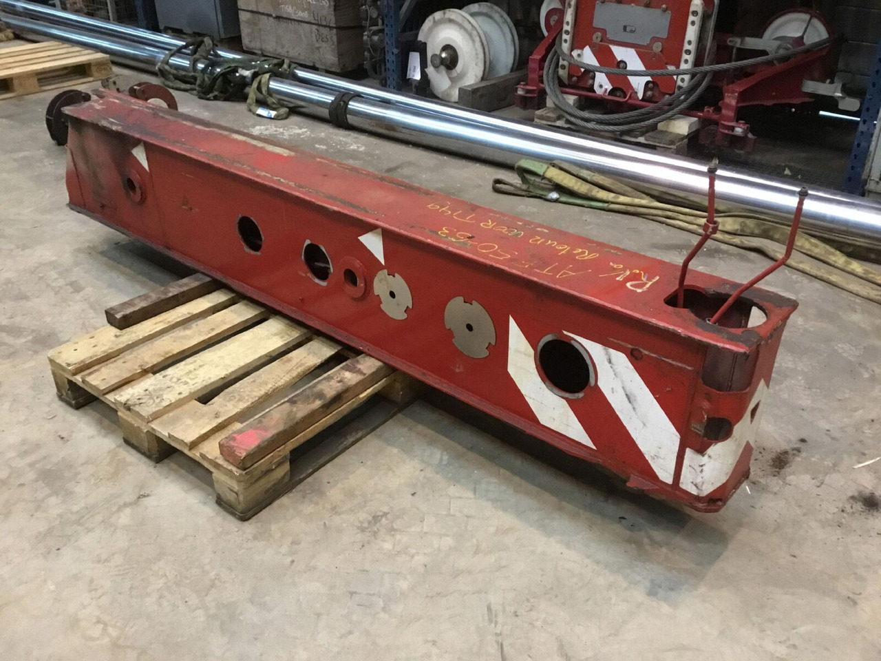 FAUN ATF 50G-3 outrigger beam front - Fjæring for Mobilkran: bilde 1 FAUN ATF 50G-3 outrigger beam front - Fjæring for Mobilkran: bilde 1