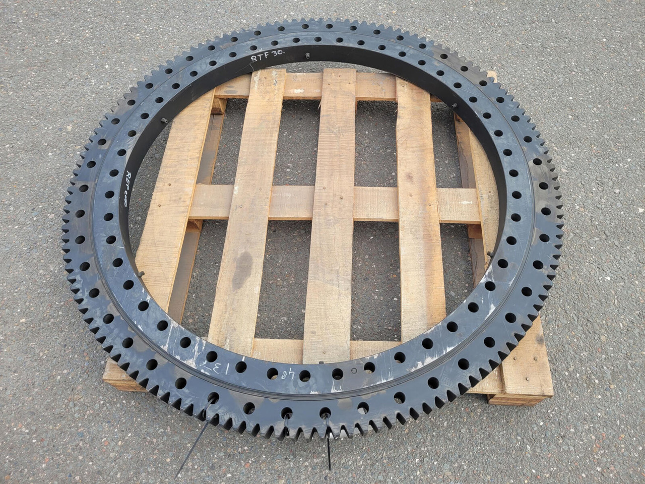 FAUN RTF 30 slew ring - Svingkrans for Mobilkran: bilde 1 FAUN RTF 30 slew ring - Svingkrans for Mobilkran: bilde 1