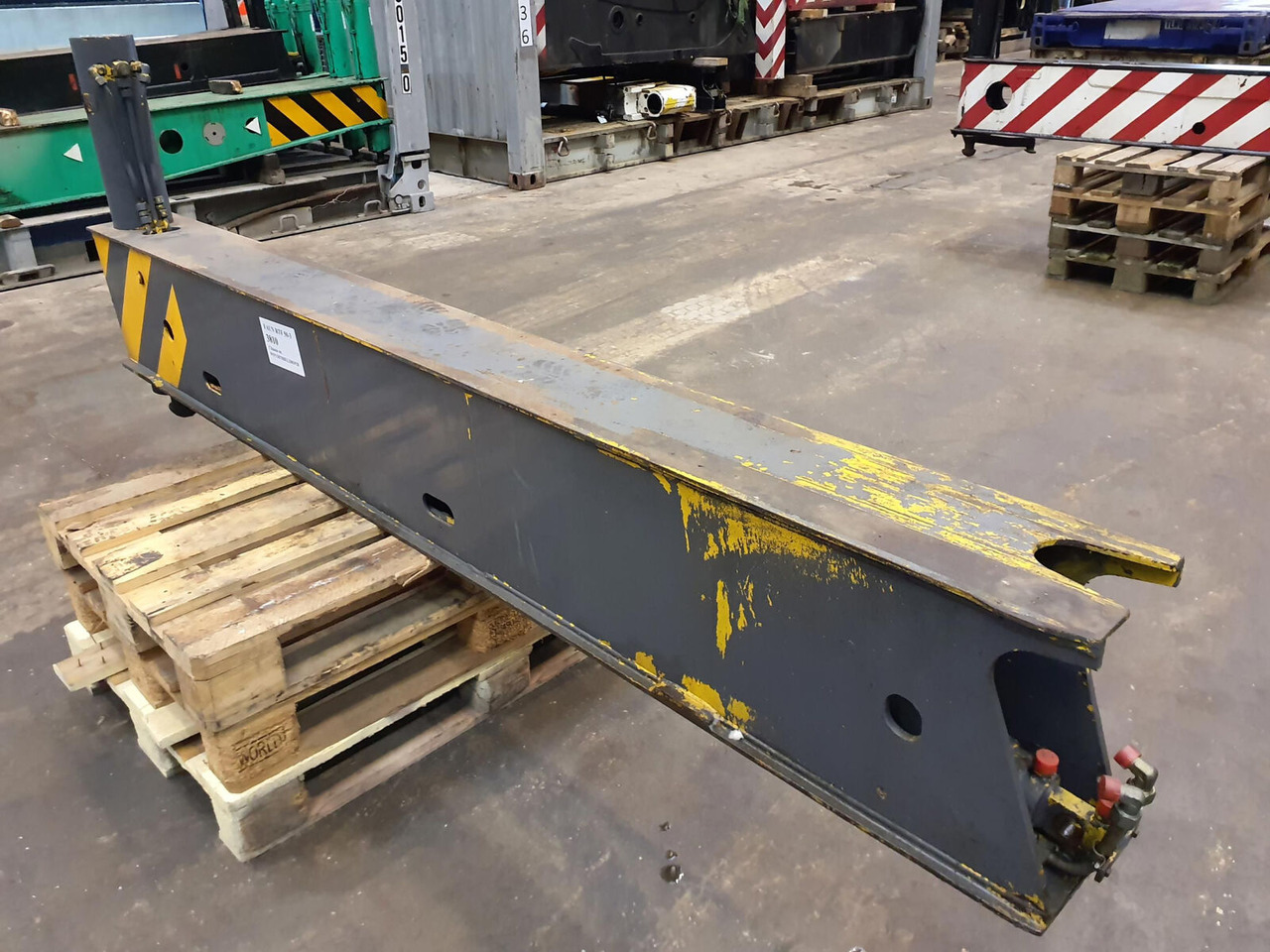 FAUN RTF 50-3 outrigger beam front complete - Fjæring for Kran: bilde 4 FAUN RTF 50-3 outrigger beam front complete - Fjæring for Kran: bilde 4