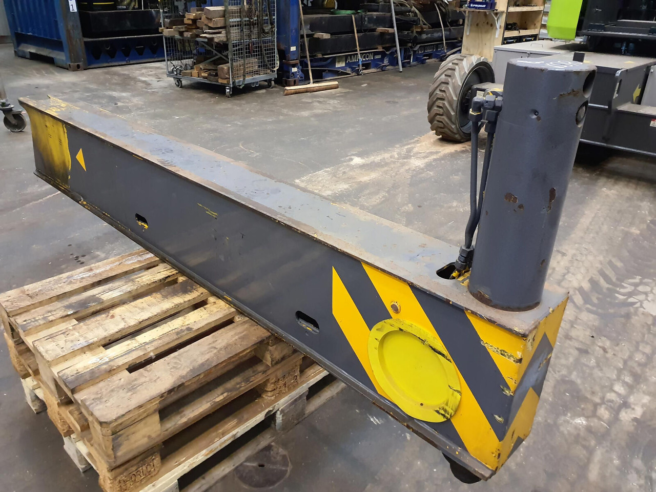 FAUN RTF 50-3 outrigger beam front complete - Fjæring for Kran: bilde 1 FAUN RTF 50-3 outrigger beam front complete - Fjæring for Kran: bilde 1