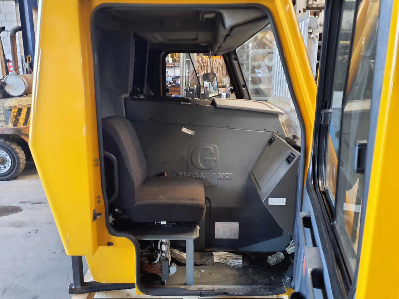 Førerhus for Mobilkran Grove GMK 3050 driver cabine complete: bilde 9