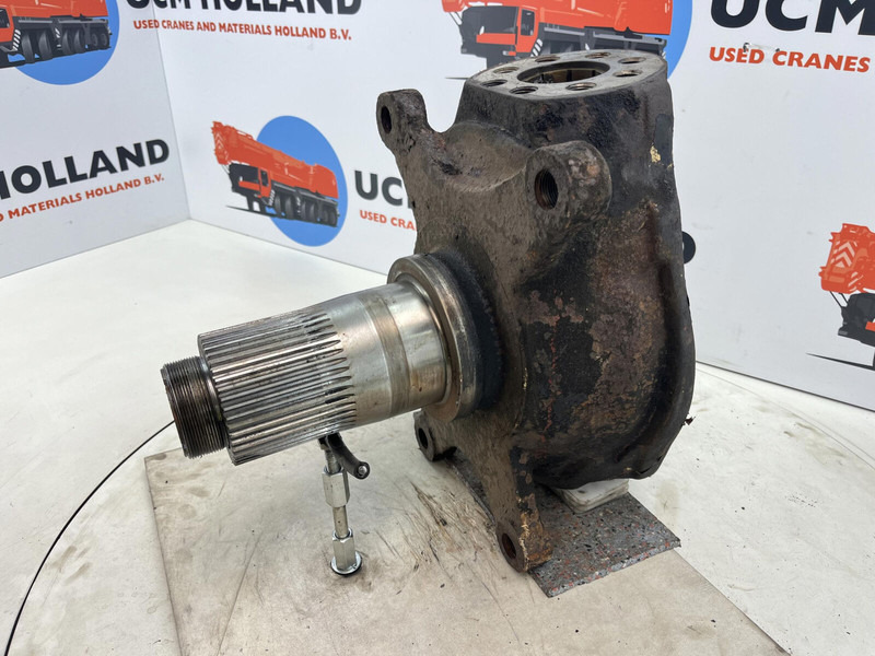 Krupp 70 GMT Steering knuckle axle 1 - Hjulspindel for Kran: bilde 1 Krupp 70 GMT Steering knuckle axle 1 - Hjulspindel for Kran: bilde 1