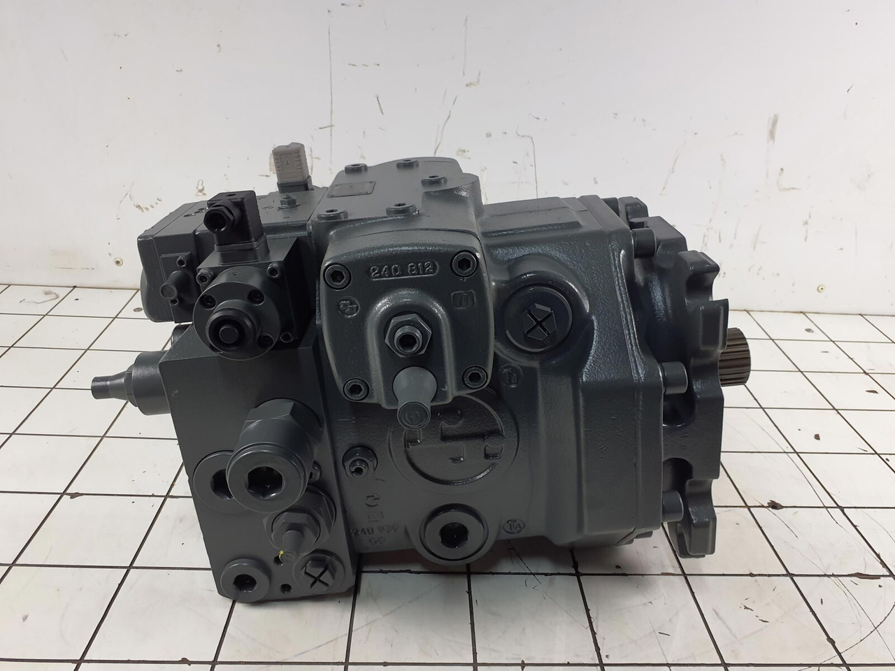 Liebherr Hydraulic Pump A4V250 - Hydraulisk pumpe for Kran: bilde 2 Liebherr Hydraulic Pump A4V250 - Hydraulisk pumpe for Kran: bilde 2