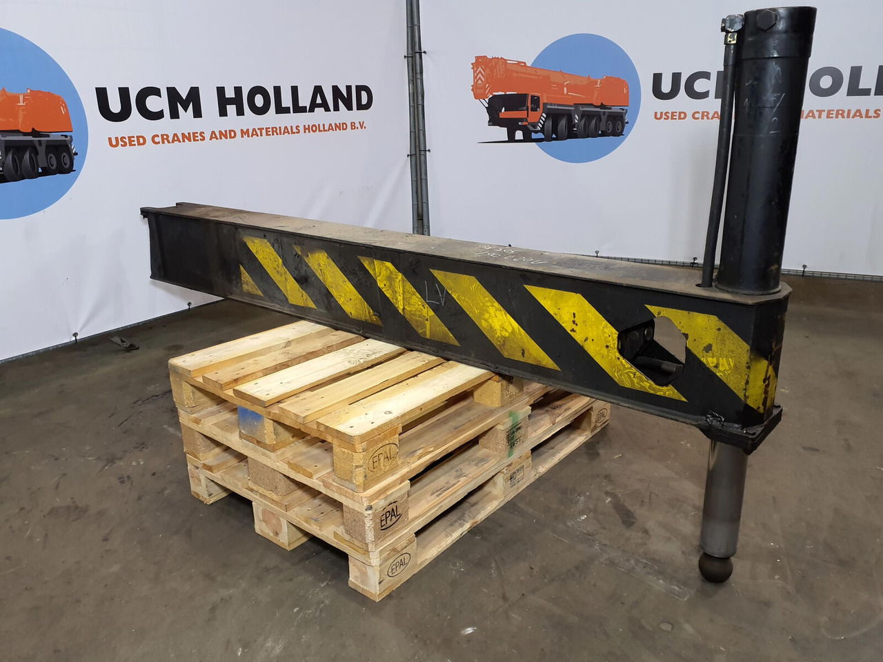 Liebherr LTM 1035/2 sliding beam complete - Fjæring for Mobilkran: bilde 1 Liebherr LTM 1035/2 sliding beam complete - Fjæring for Mobilkran: bilde 1