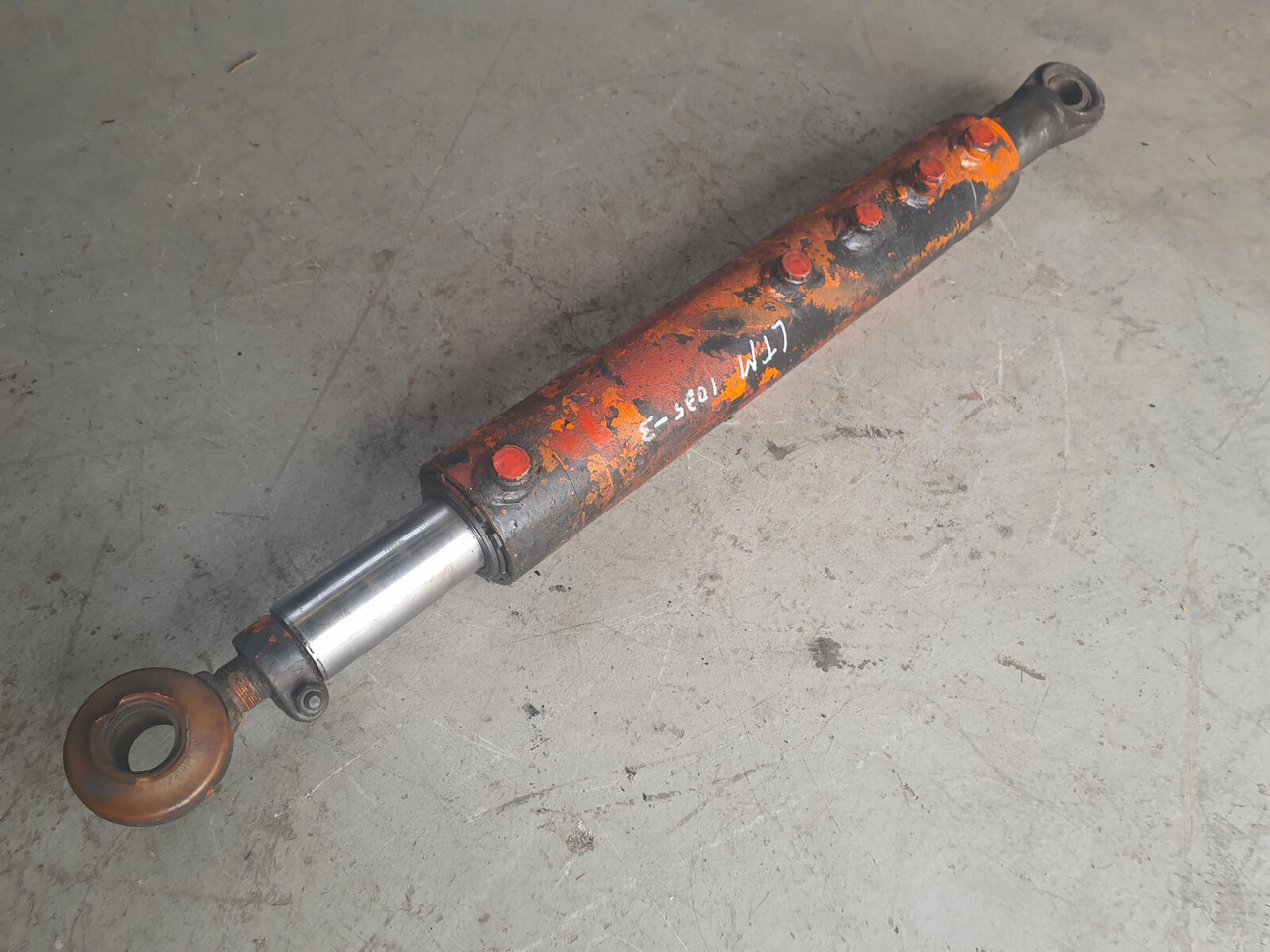 Liebherr LTM 1035 LTM 1025 steering locking cylinder - Hydraulisk sylinder for Mobilkran: bilde 2 Liebherr LTM 1035 LTM 1025 steering locking cylinder - Hydraulisk sylinder for Mobilkran: bilde 2