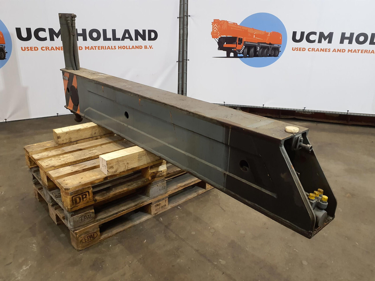 Liebherr LTM 1050-1 sliding beam complete front - Fjæring for Mobilkran: bilde 3 Liebherr LTM 1050-1 sliding beam complete front - Fjæring for Mobilkran: bilde 3