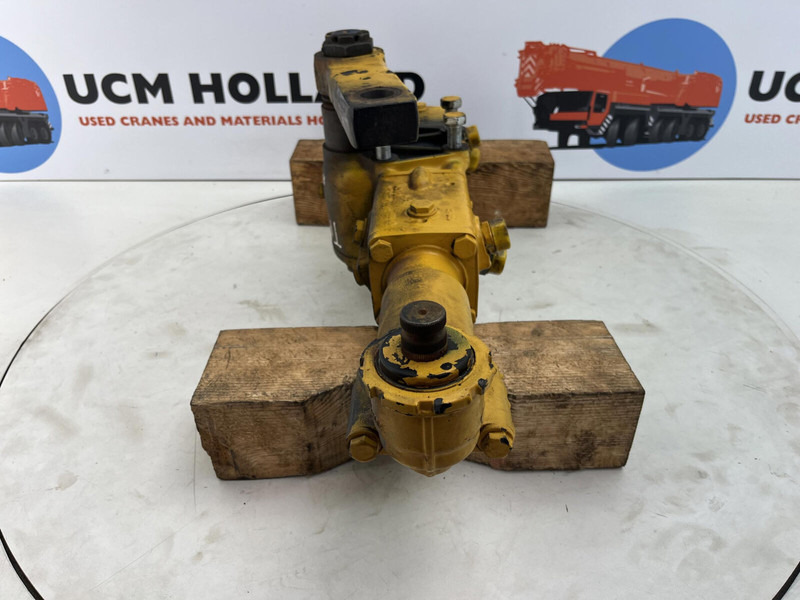 Liebherr LTM 1050-1 steering box - Rattstamme for Kran: bilde 4 Liebherr LTM 1050-1 steering box - Rattstamme for Kran: bilde 4