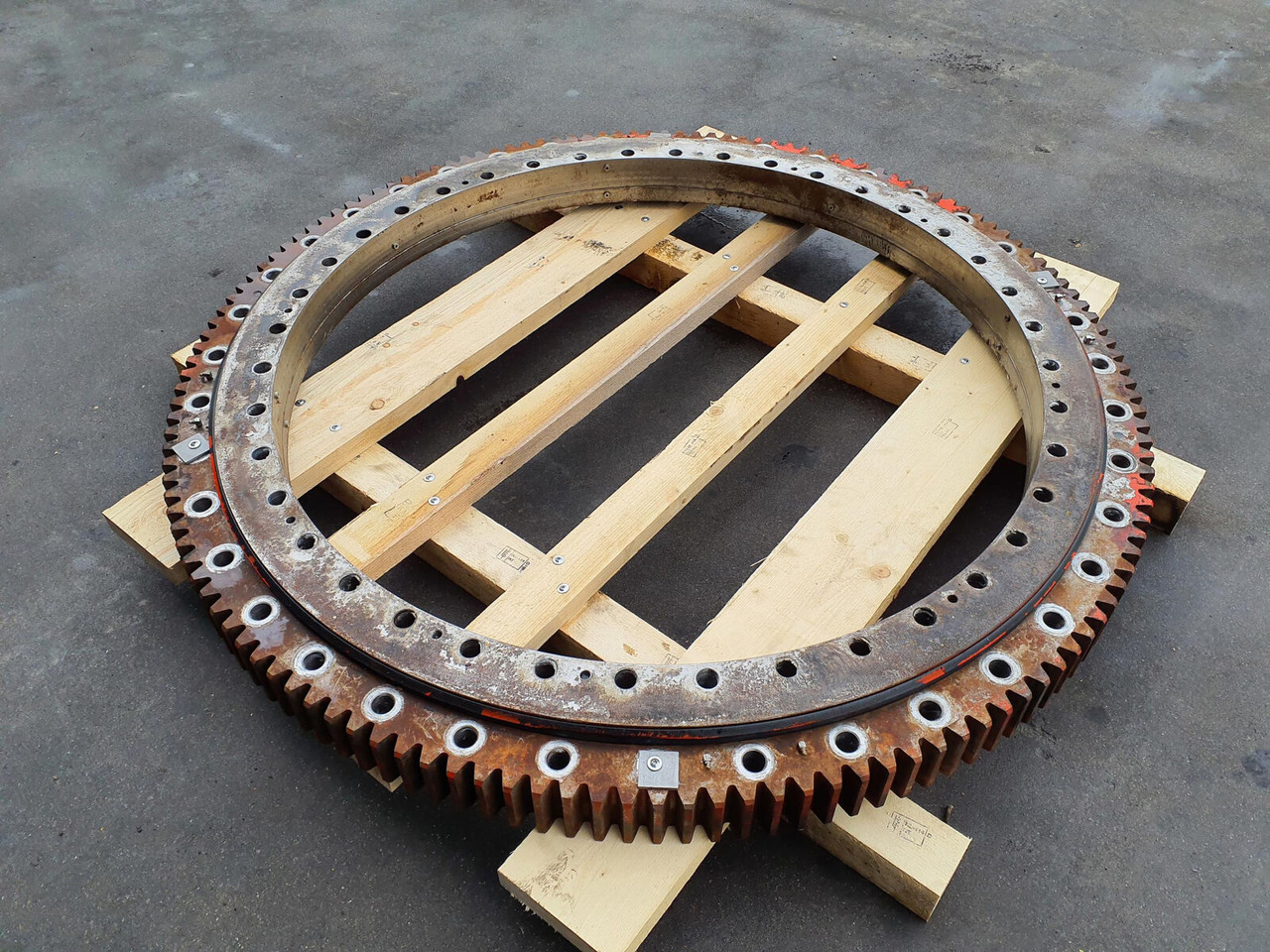 Liebherr LTM 1060 slewing ring - Svingkrans for Mobilkran: bilde 3 Liebherr LTM 1060 slewing ring - Svingkrans for Mobilkran: bilde 3