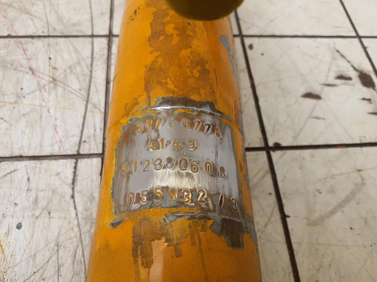 Liebherr LTM 1080-1 cabin tilt cylinder - Hydraulisk sylinder for Mobilkran: bilde 4 Liebherr LTM 1080-1 cabin tilt cylinder - Hydraulisk sylinder for Mobilkran: bilde 4