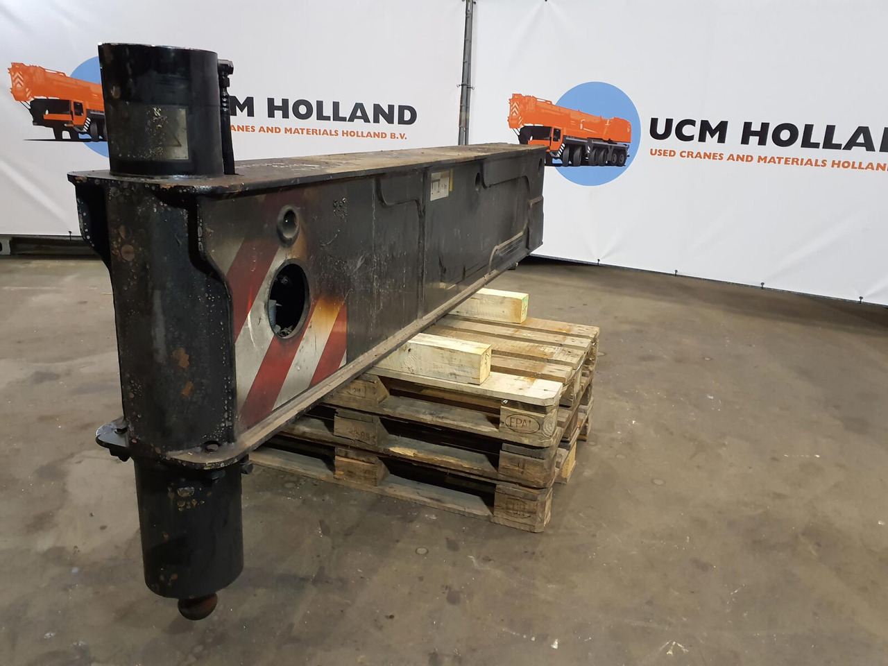 Liebherr LTM 1100-5.2 Sliding beam rear complete - Fjæring for Mobilkran: bilde 2 Liebherr LTM 1100-5.2 Sliding beam rear complete - Fjæring for Mobilkran: bilde 2