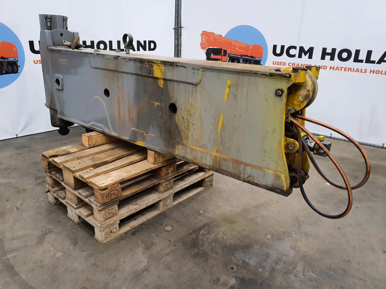 Liebherr LTM 1160-2 sliding beam complete rear - Fjæring for Mobilkran: bilde 3 Liebherr LTM 1160-2 sliding beam complete rear - Fjæring for Mobilkran: bilde 3