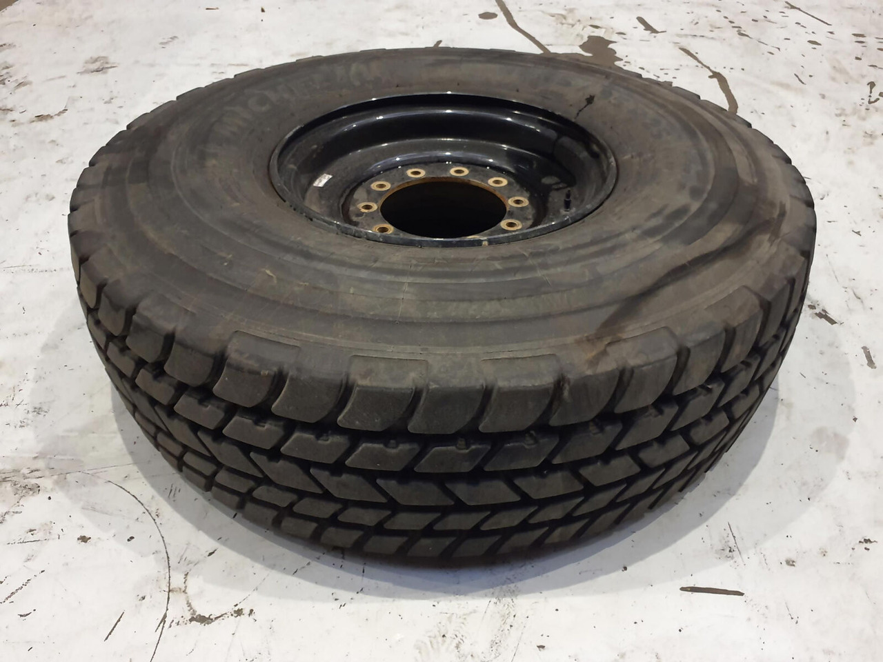 Liebherr Wheel 445/95R25 10 12 1p - Komplett hjul for Kran: bilde 1 Liebherr Wheel 445/95R25 10 12 1p - Komplett hjul for Kran: bilde 1