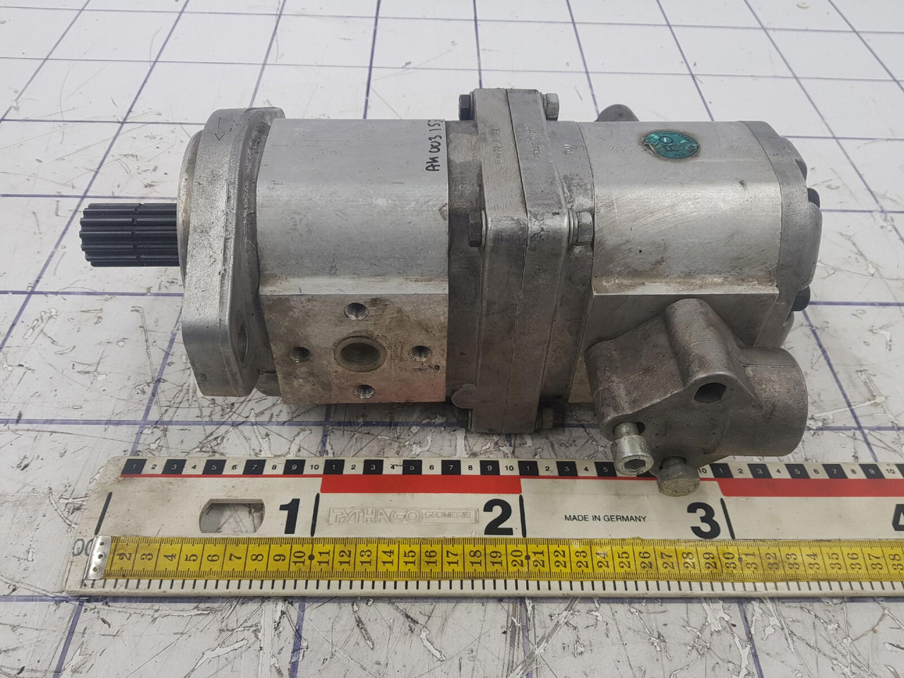 Marzocchi dual gear pump - Hydraulisk pumpe for Mobilkran: bilde 1 Marzocchi dual gear pump - Hydraulisk pumpe for Mobilkran: bilde 1