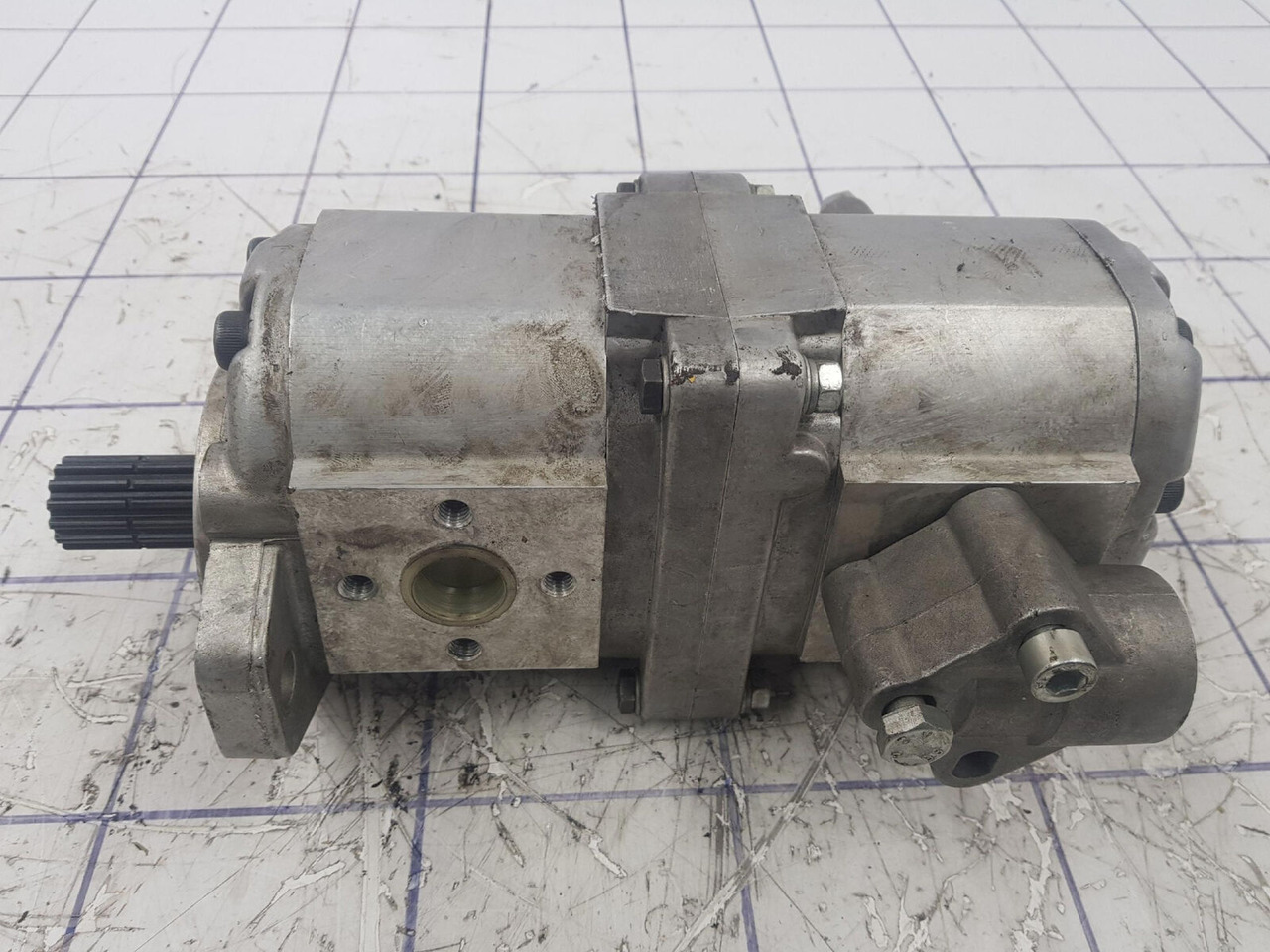 Marzocchi dual gear pump - Hydraulisk pumpe for Mobilkran: bilde 4 Marzocchi dual gear pump - Hydraulisk pumpe for Mobilkran: bilde 4