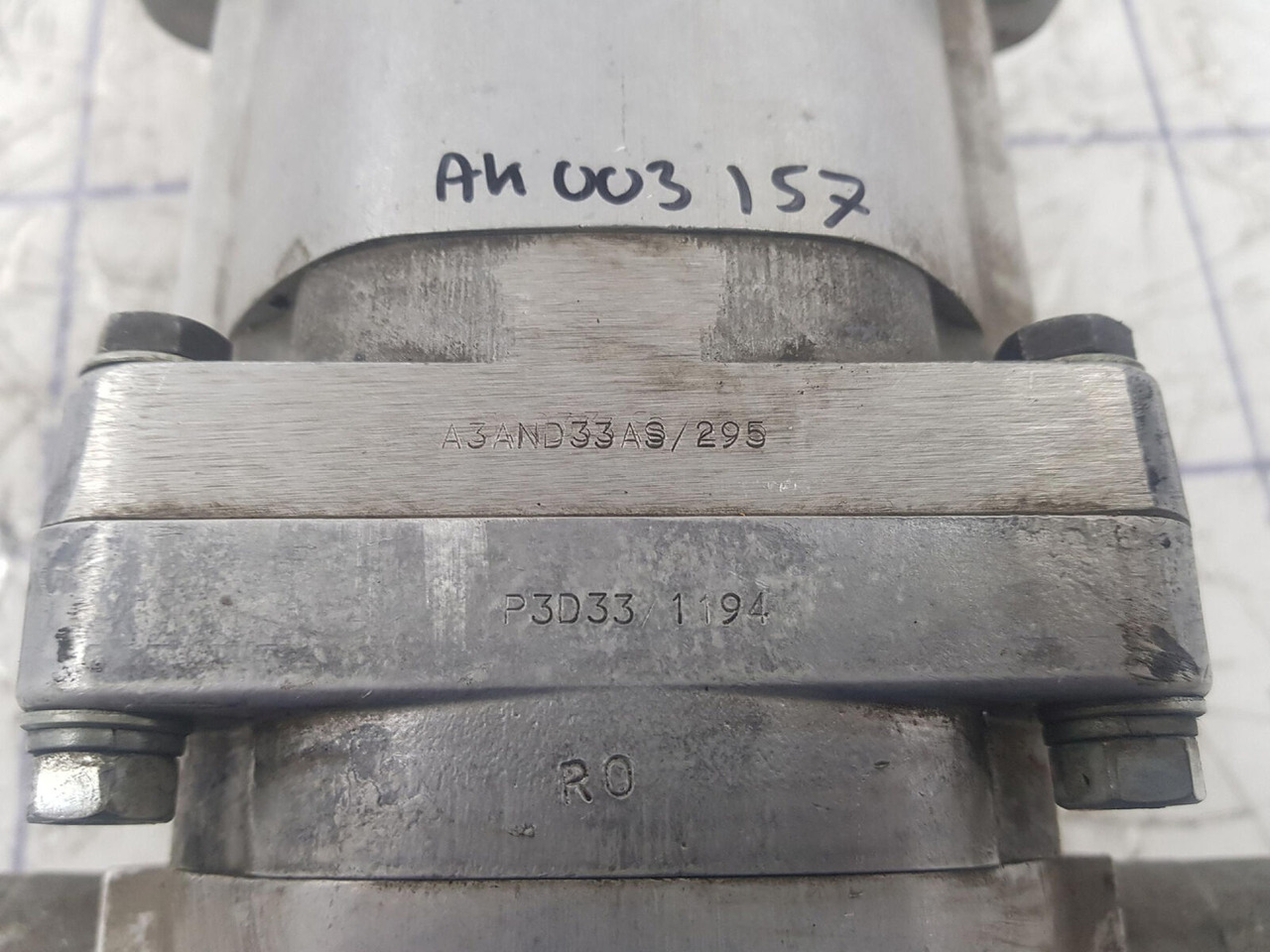 Marzocchi dual gear pump - Hydraulisk pumpe for Mobilkran: bilde 5 Marzocchi dual gear pump - Hydraulisk pumpe for Mobilkran: bilde 5