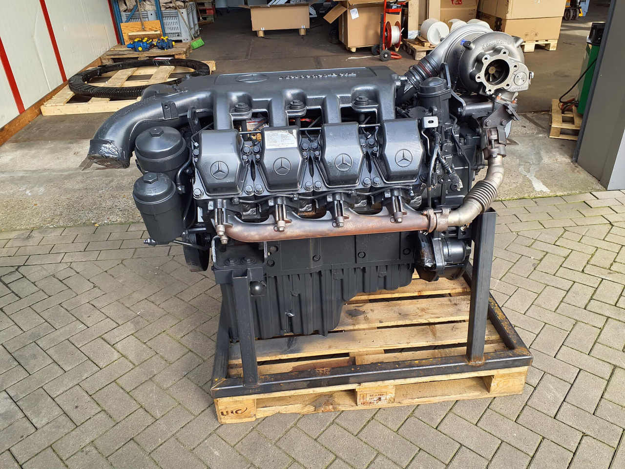 Mercedes-Benz GMK 6400 engine OM502LA - Motor for Mobilkran: bilde 1 Mercedes-Benz GMK 6400 engine OM502LA - Motor for Mobilkran: bilde 1