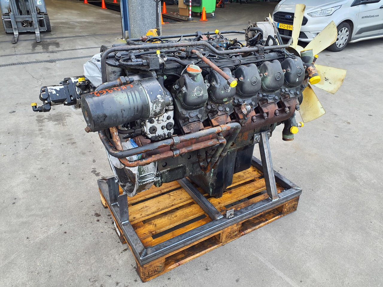 Mercedes-Benz LTM 1060 engine Mercedes-Benz OM 423 - Motor for Mobilkran: bilde 3 Mercedes-Benz LTM 1060 engine Mercedes-Benz OM 423 - Motor for Mobilkran: bilde 3