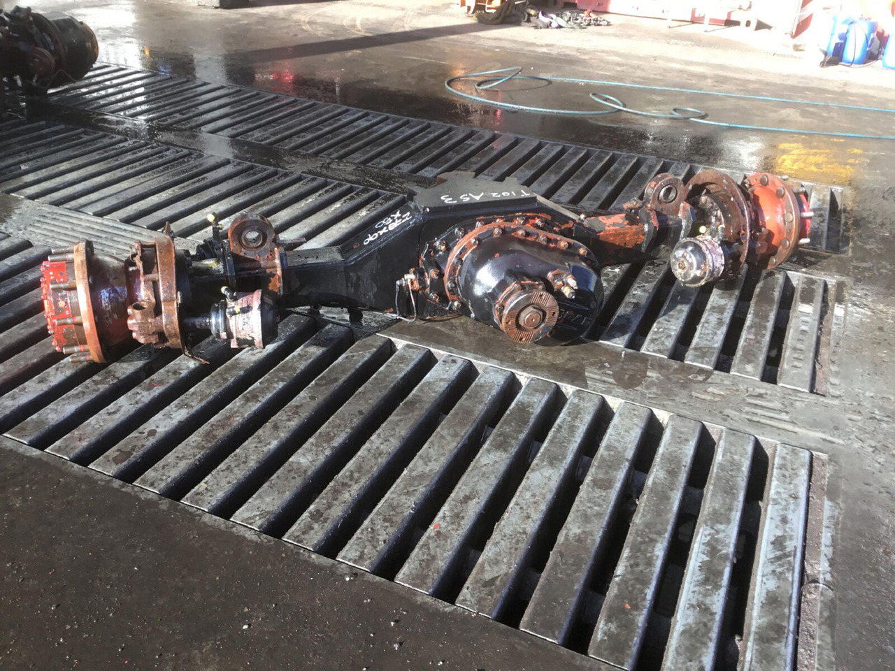 Spierings SK 477 axle 3 - Aksel og deler for Mobilkran: bilde 1 Spierings SK 477 axle 3 - Aksel og deler for Mobilkran: bilde 1