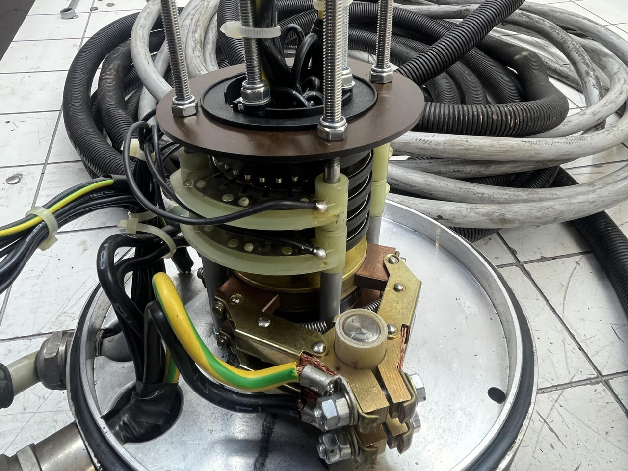 Elektrisk system for Mobilkran Terex AC 155 slip ring assy: bilde 8