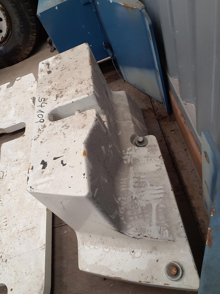 Motvekt for Mobilkran Terex Terex Challenger 4200 counterweight 1,4 ton: bilde 9 Motvekt for Mobilkran Terex Terex Challenger 4200 counterweight 1,4 ton: bilde 9