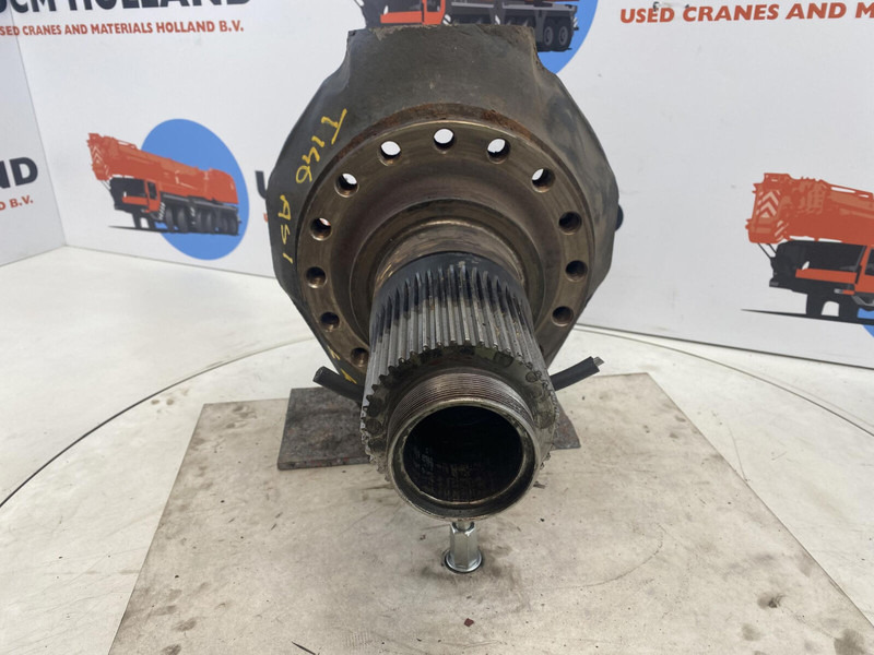 Terex Terex Demag AC 35 Steering knuckle 16 holes axle 1 - Hjulspindel for Kran: bilde 2 Terex Terex Demag AC 35 Steering knuckle 16 holes axle 1 - Hjulspindel for Kran: bilde 2