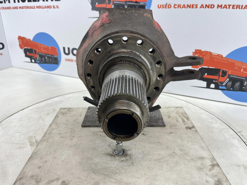 Terex Terex Demag AC 35 Steering knuckle 16 holes axle 2 left - Hjulspindel for Kran: bilde 2 Terex Terex Demag AC 35 Steering knuckle 16 holes axle 2 left - Hjulspindel for Kran: bilde 2
