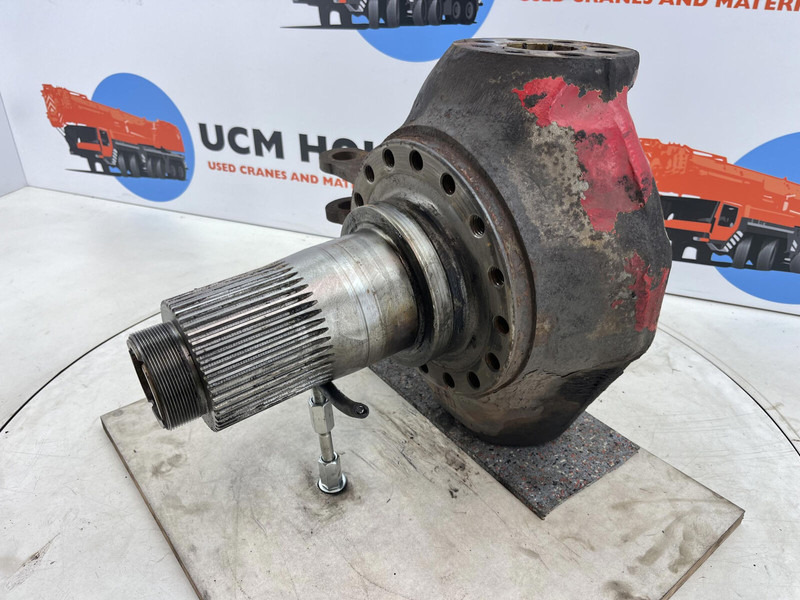 Terex Terex Demag AC35 Steering knuckle 16 holes axle 2 right - Hjulspindel for Kran: bilde 1 Terex Terex Demag AC35 Steering knuckle 16 holes axle 2 right - Hjulspindel for Kran: bilde 1