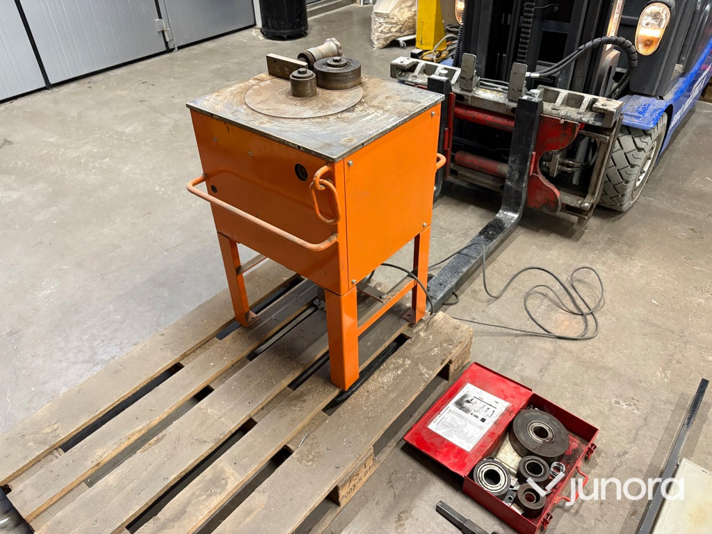 Bockmaskin - DBD-25X - Metallbearbeidingsmaskin: bilde 5 Bockmaskin - DBD-25X - Metallbearbeidingsmaskin: bilde 5