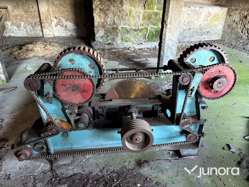 Klyvsåg - Trebearbeidingsmaskin: bilde 2 Klyvsåg - Trebearbeidingsmaskin: bilde 2