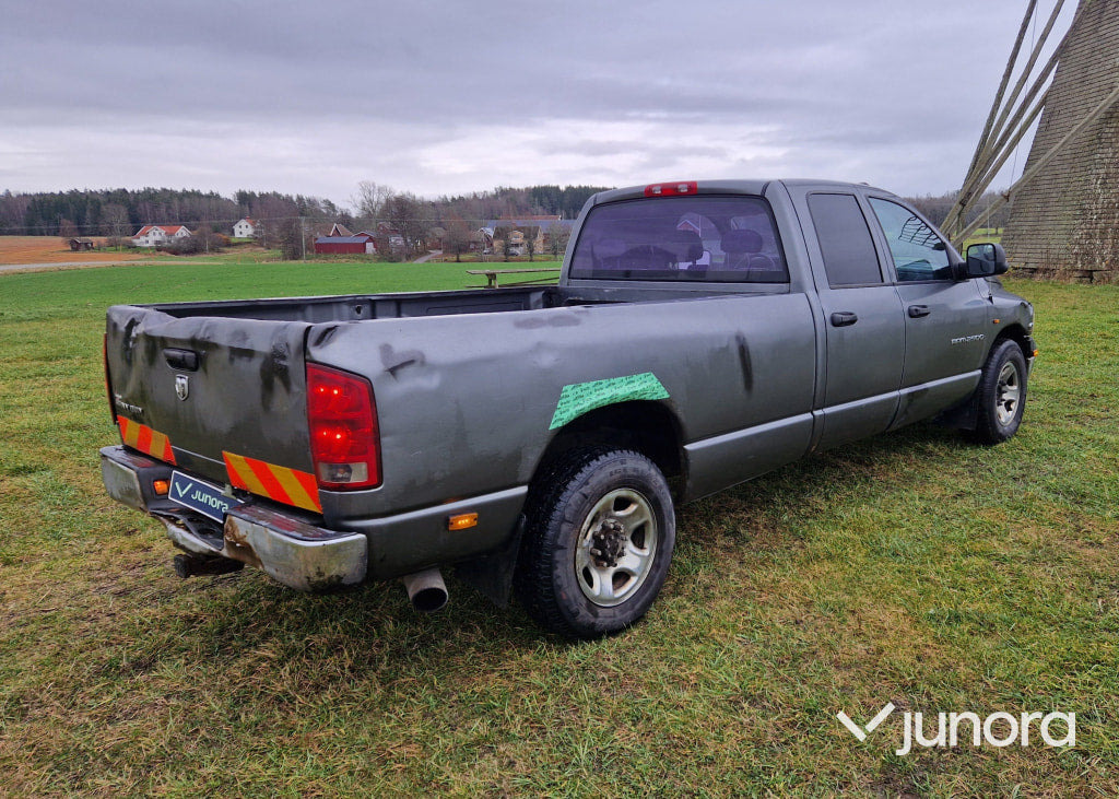 Lastbil - Dodge, RAM ST 2500 Quad, Cummins - Pickup: bilde 4 Lastbil - Dodge, RAM ST 2500 Quad, Cummins - Pickup: bilde 4