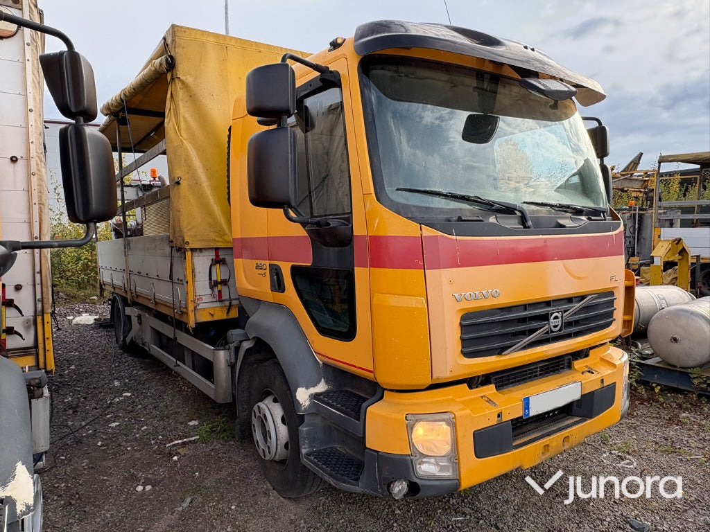 Lastbil Volvo FL-280 4*2 - Kapellbil: bilde 3 Lastbil Volvo FL-280 4*2 - Kapellbil: bilde 3