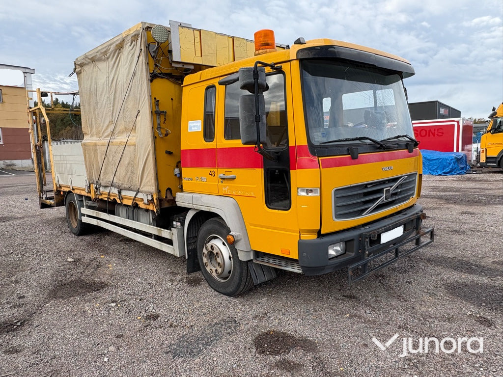 Lastbil Volvo FL611 4X2 - Planbil: bilde 3 Lastbil Volvo FL611 4X2 - Planbil: bilde 3