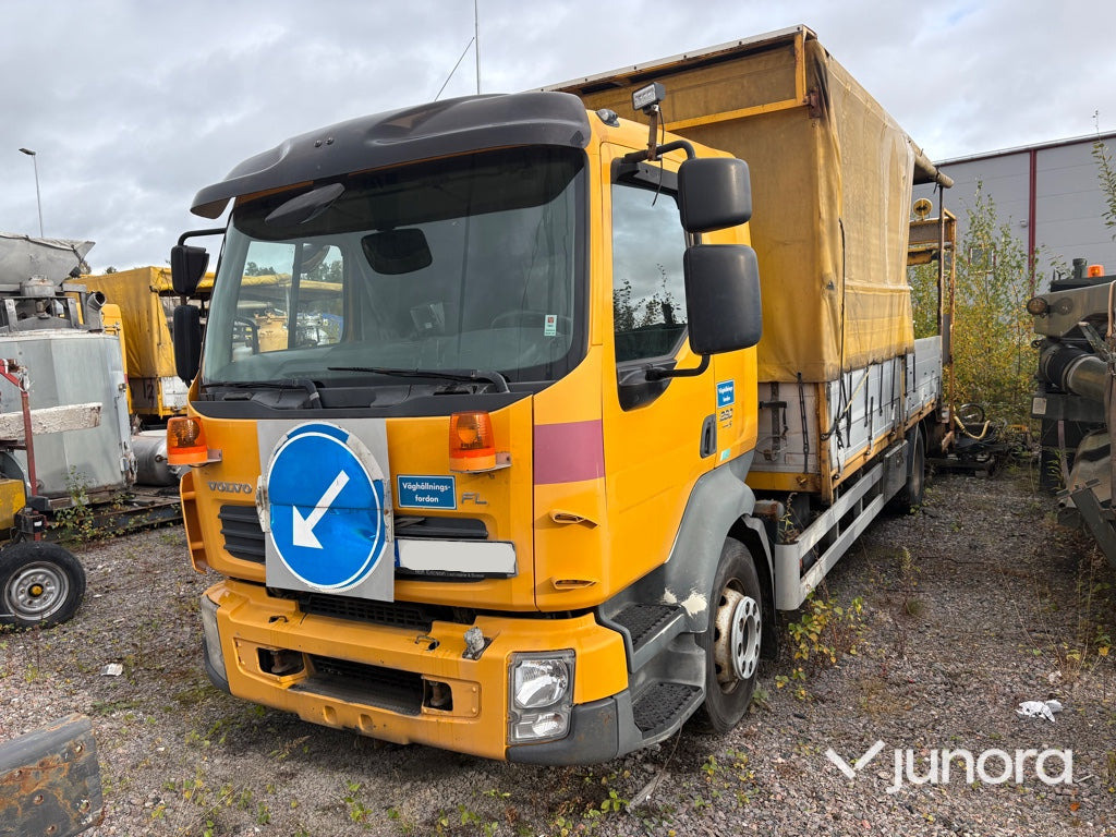 Lastbil Volvo FLL 240-280 HP 42R - Kapellbil, Utility-/ Spesiell maskin: bilde 1 Lastbil Volvo FLL 240-280 HP 42R - Kapellbil, Utility-/ Spesiell maskin: bilde 1