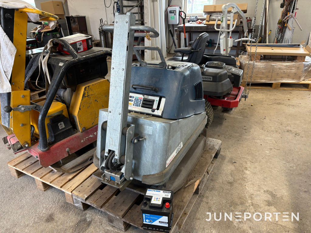 Markvibrator Swepac 465 - Vibroplate: bilde 4 Markvibrator Swepac 465 - Vibroplate: bilde 4