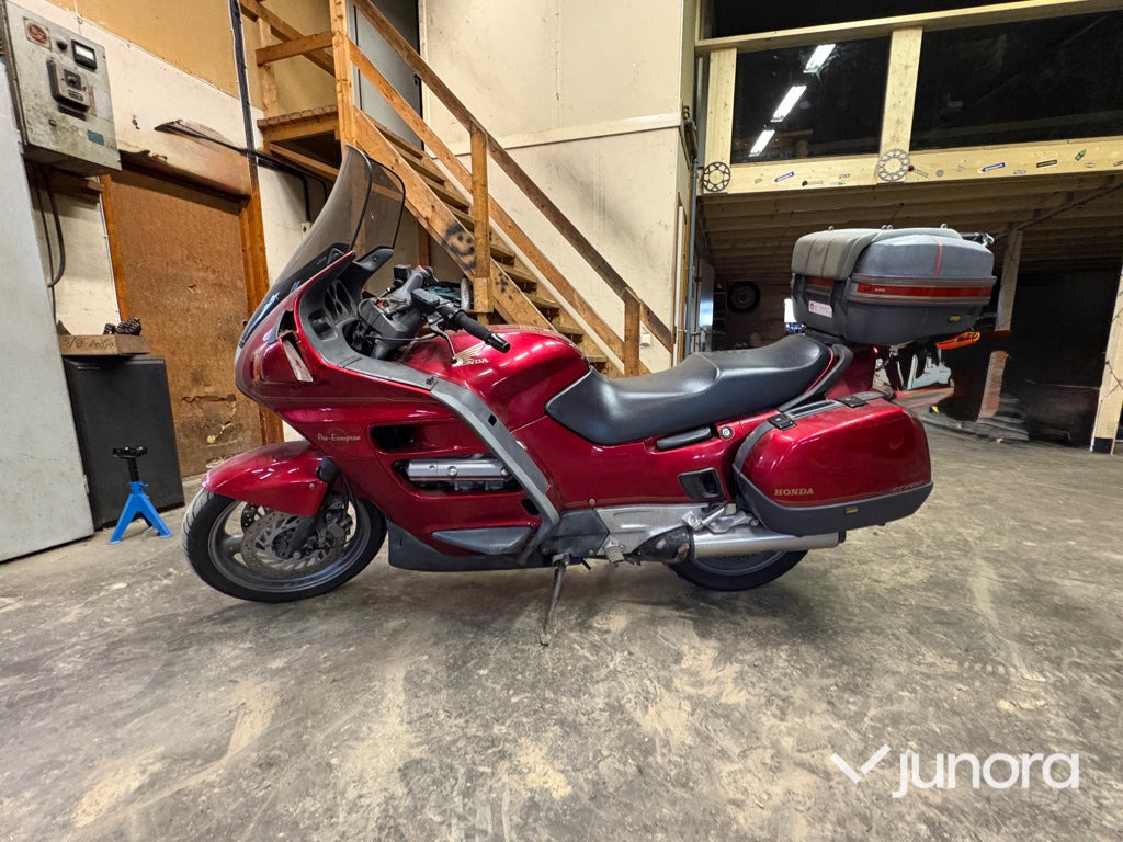 Motorcykel - Honda, ST1100 PAN EUROPEA - Motorsykkel: bilde 2 Motorcykel - Honda, ST1100 PAN EUROPEA - Motorsykkel: bilde 2