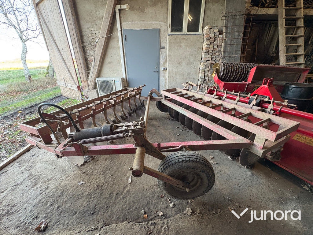 Tallriksharv – Lilla Harrie, 2x9 - Skålharv: bilde 2 Tallriksharv – Lilla Harrie, 2x9 - Skålharv: bilde 2