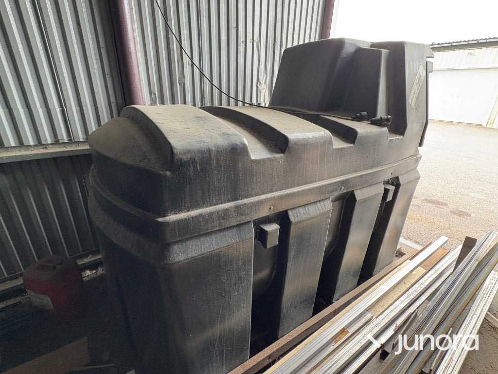Titan Eco Fuelmaster - Lagringstank: bilde 1 Titan Eco Fuelmaster - Lagringstank: bilde 1