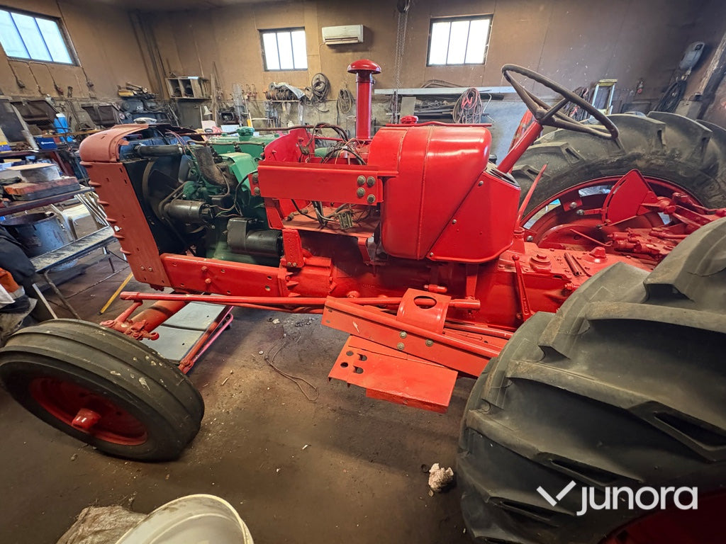 Traktor - Boxer, 350 - Traktor: bilde 4 Traktor - Boxer, 350 - Traktor: bilde 4