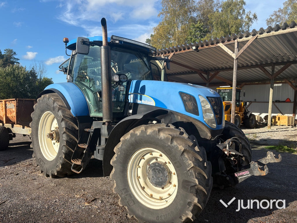 Traktor - New Holland T7040 - Traktor: bilde 1 Traktor - New Holland T7040 - Traktor: bilde 1