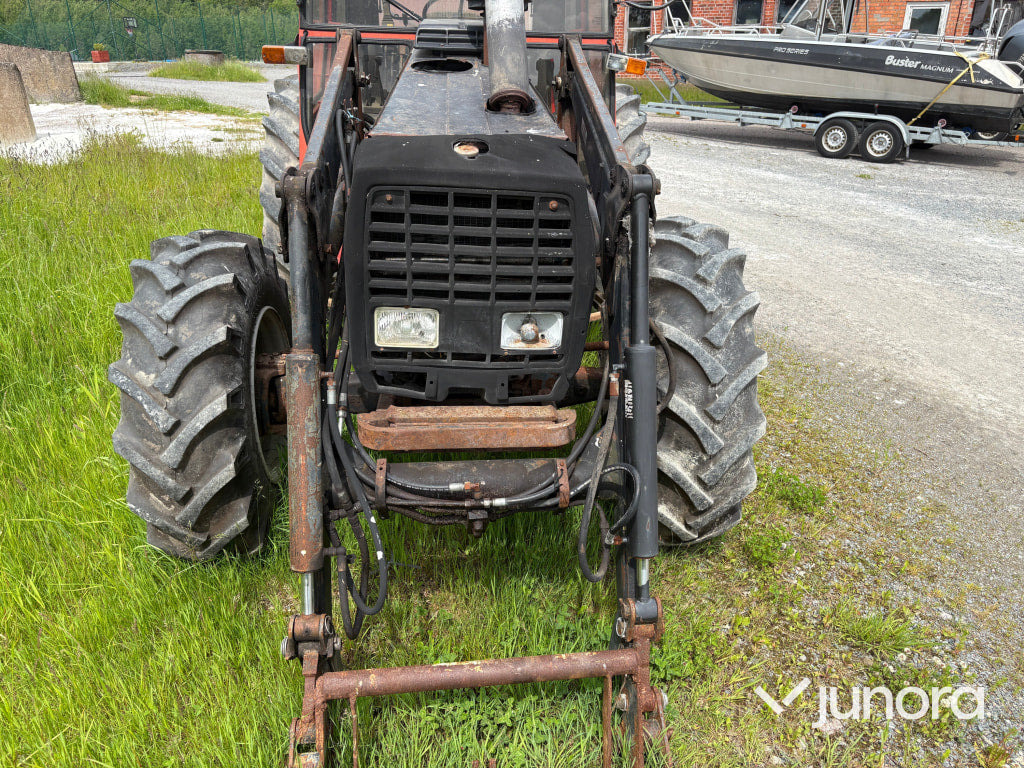 Valmet 705-4 med lastare - Traktor: bilde 5 Valmet 705-4 med lastare - Traktor: bilde 5