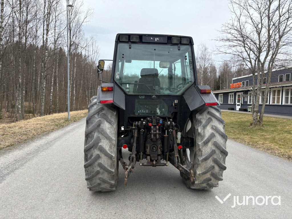 Valtra Valmet 6200 - Traktor: bilde 3 Valtra Valmet 6200 - Traktor: bilde 3