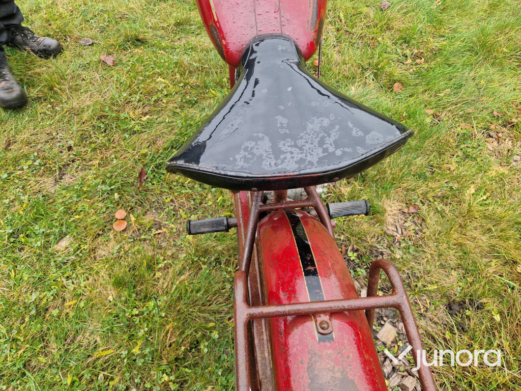 Veteranmotorcykel - Husqvarna 28 - Motorsykkel: bilde 5 Veteranmotorcykel - Husqvarna 28 - Motorsykkel: bilde 5