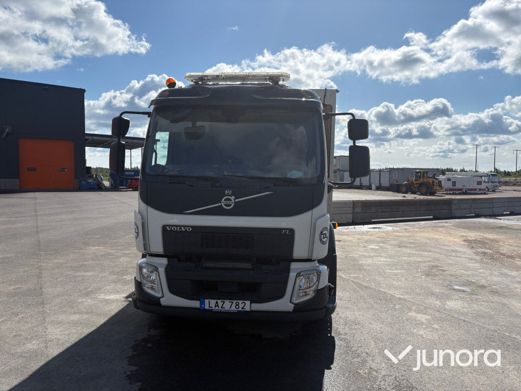 Volvo FL 42 - Søppelbil: bilde 2 Volvo FL 42 - Søppelbil: bilde 2