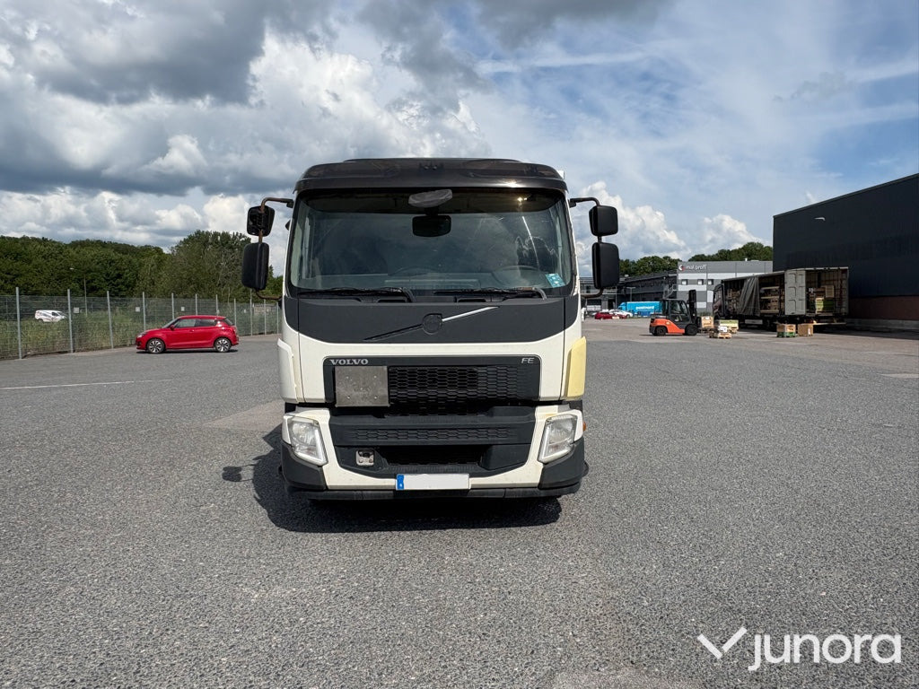 Volvo Fe 280 med höj o sänkbart skåp - Skapbil: bilde 2 Volvo Fe 280 med höj o sänkbart skåp - Skapbil: bilde 2