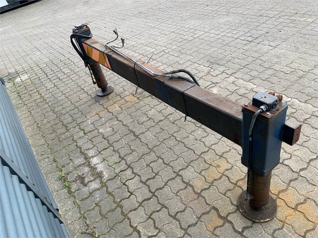 HMF Støttebensbom til kran - Bom: bilde 2 HMF Støttebensbom til kran - Bom: bilde 2