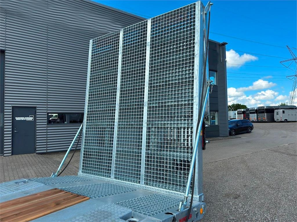 Hangler 4-aks 2-delt heldækkende rampe  - Lavloader semitrailer: bilde 4 Hangler 4-aks 2-delt heldækkende rampe  - Lavloader semitrailer: bilde 4