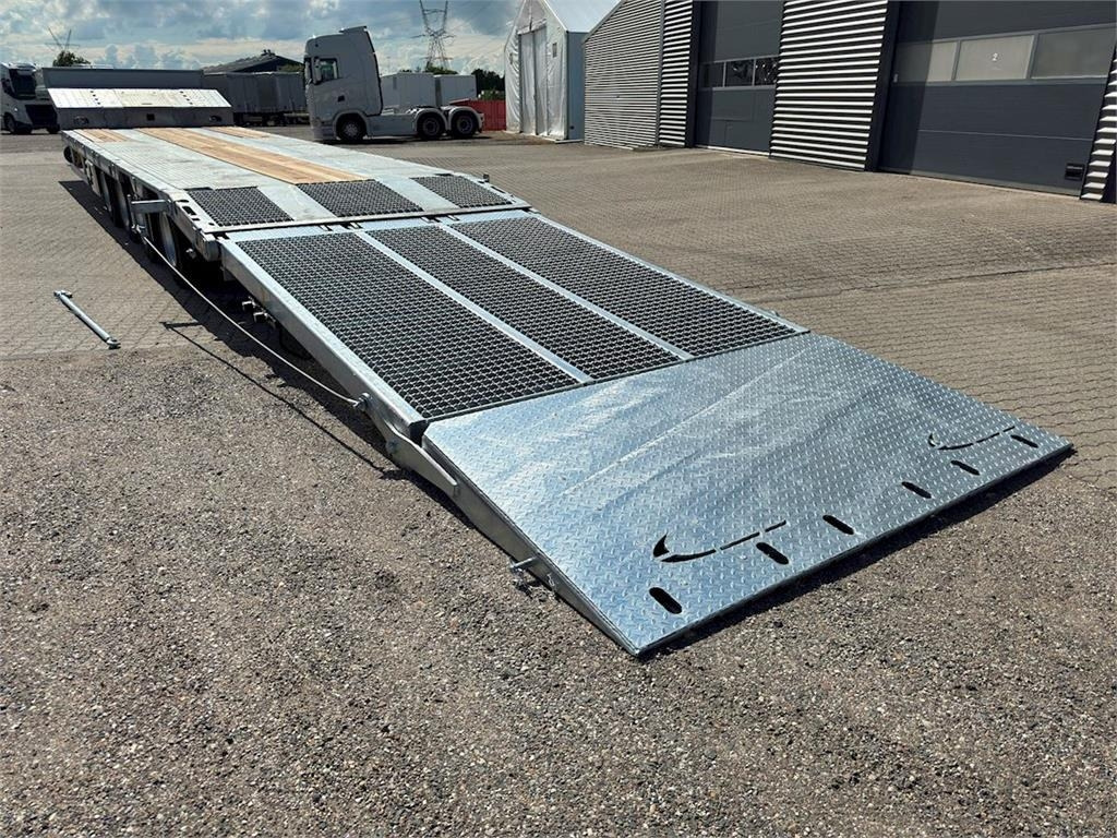 Hangler 4-aks 2-delt heldækkende rampe  - Lavloader semitrailer: bilde 5 Hangler 4-aks 2-delt heldækkende rampe  - Lavloader semitrailer: bilde 5