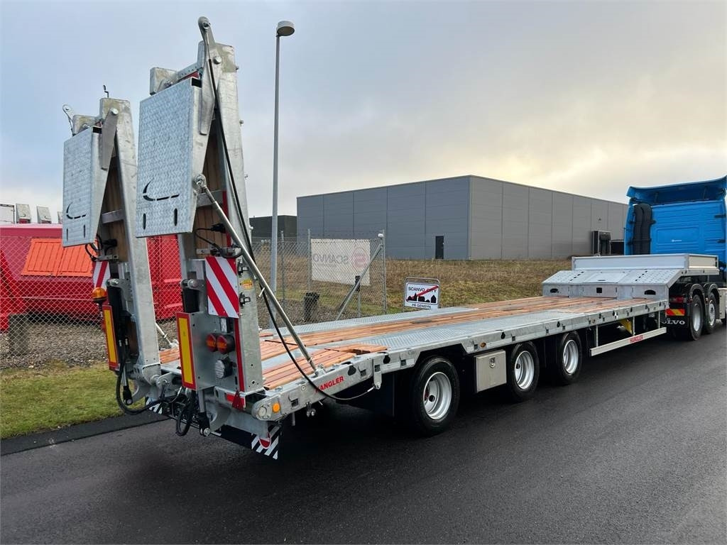 Hangler SDS-H 510-T 3-aks maskintrailer - dobbelt ramper  - Lavloader semitrailer: bilde 2 Hangler SDS-H 510-T 3-aks maskintrailer - dobbelt ramper  - Lavloader semitrailer: bilde 2